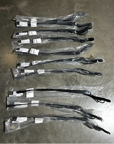 Braço de limpa-pára-brisas do pára-brisas Mercedes A910820320064 preço, a partir de 61,29 USD