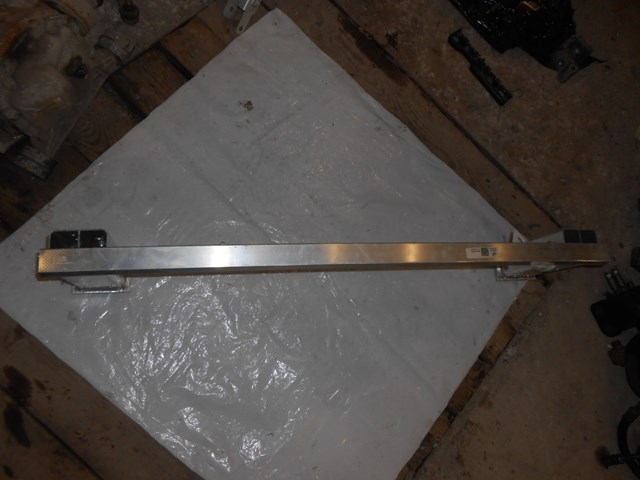 Compre 31387240 Volvo Viga de suspensão dianteira (plataforma veicular) dianteira
