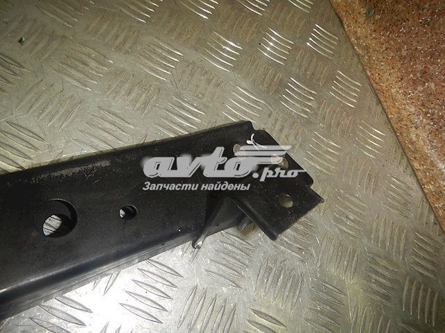 Suporte superior do radiador (painel de montagem de fixação das luzes) Nissan/Infiniti 625114CE0A preço, a partir de 66,80 USD