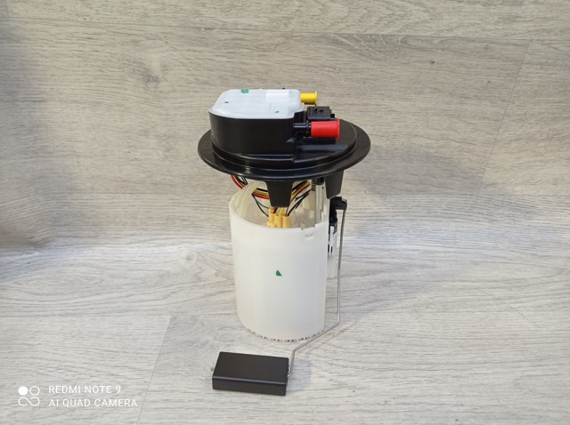 Compre 9811336680 Peugeot/Citroen Módulo de bomba de combustível com sensor do nível de combustível