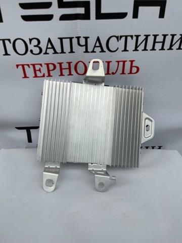 150715201B Tesla 