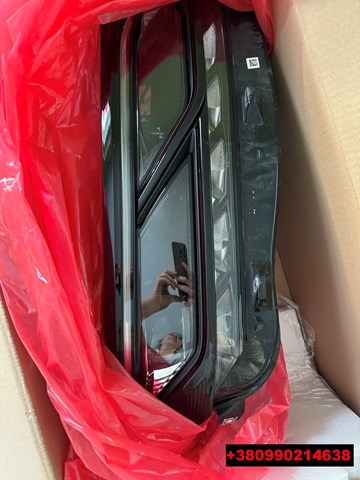 Luz direita 761941082A VAG