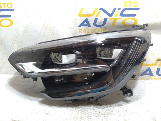 Luz esquerda Renault (RVI) 260602075R preço, a partir de 600,01 USD