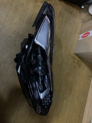 Compre 92102F1500 Hyundai/Kia Luz direita