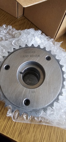 Engrenagem de cadeia de roda dentada da árvore distribuidora de admissão de motor Land Rover LR091759 preço, a partir de 230,23 USD