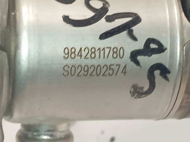 Injetor de injeção AD BLUE Peugeot/Citroen 9842811780