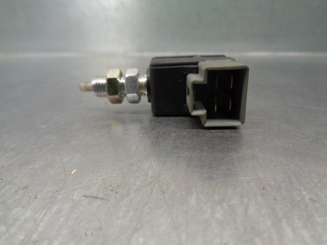 Braçadeira de plástico universal Hyundai/Kia PA66GF30 preço, a partir de 37,52 USD