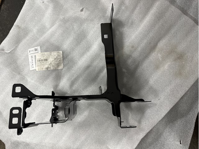Consola (adaptador) de fixação da luz dianteira direita 51648071632 BMW