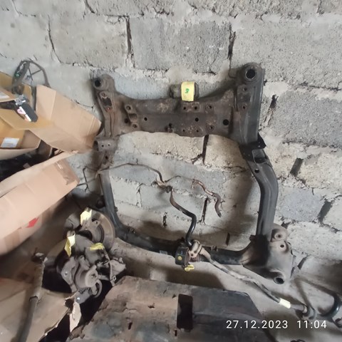Viga de suspensão dianteira (plataforma veicular) para KIA Cerato II TD