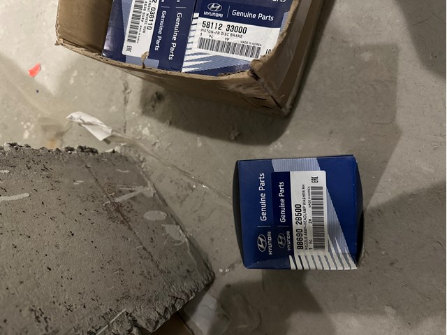 986902B500 Hyundai/Kia Injetor de fluido para lavador da luz dianteira direita