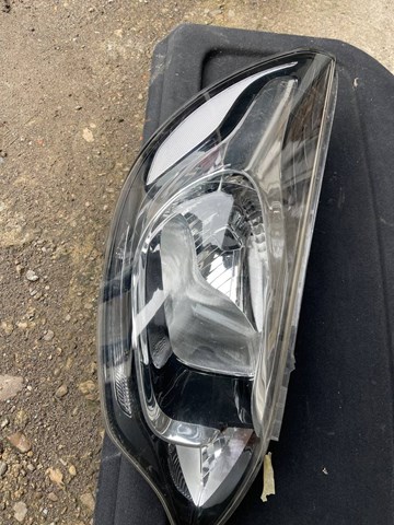 921021WXXX Hyundai/Kia Luz direita