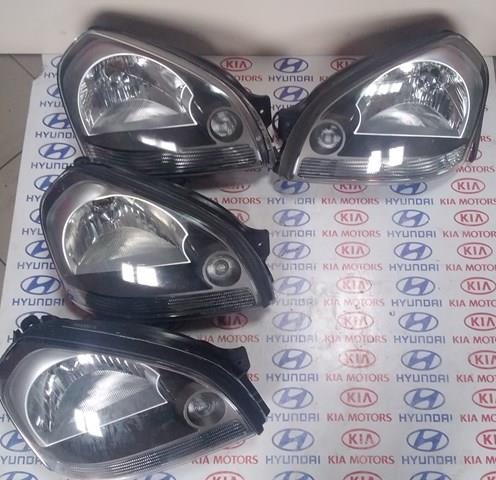 921012E000 Hyundai/Kia Luz esquerda