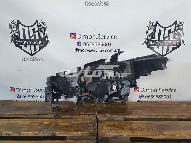 KB8N51031H Mazda Luz direita