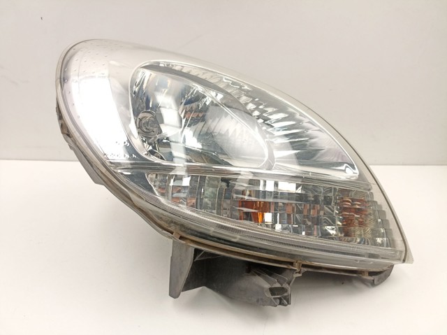 Luz direita Nissan/Infiniti 8200236591