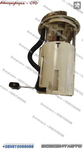 Módulo de bomba de combustível com sensor do nível de combustível 8200009643 Renault (RVI)
