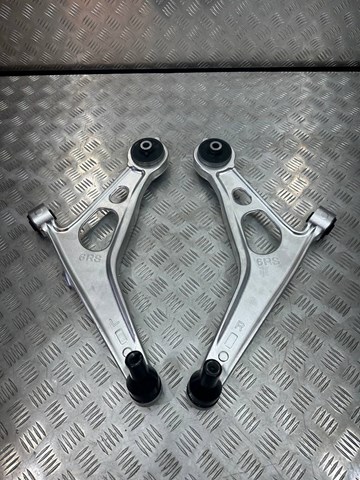 545016RA0B Nissan/Infiniti Braço oscilante inferior esquerdo de suspensão dianteira