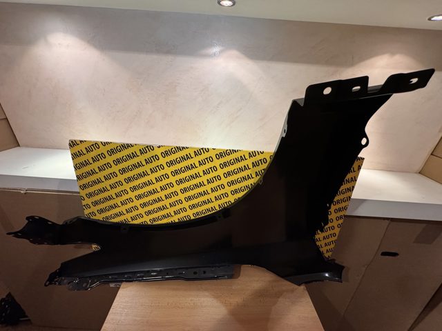 Compre BCJH52210 Mazda Pára-lama dianteiro esquerdo