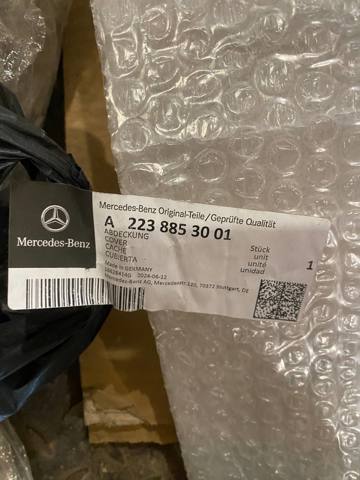 Moldura direita do pára-choque dianteiro Mercedes A2238853001 preço, a partir de 63,98 USD