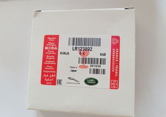 LR123892 Land Rover Vela de ignição