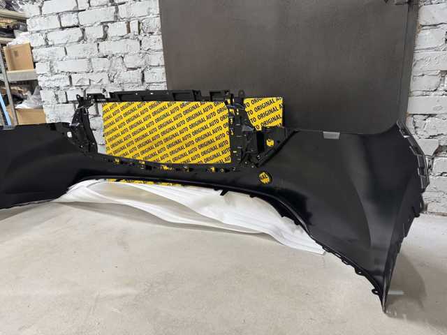 Pára-choque dianteiro, parte superior Mazda KSD550031ABB preço, a partir de 219,61 USD