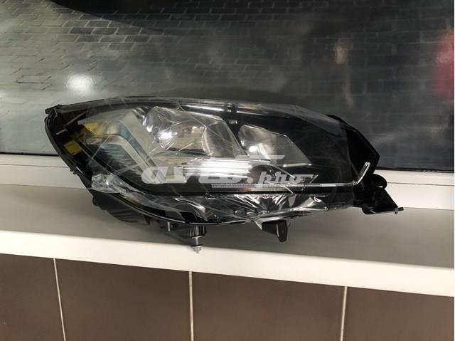 Luz direita Peugeot/Citroen 9823193880