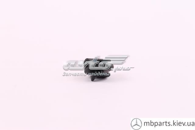 A22081401019B57 Mercedes 