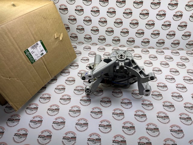 LR073679 Land Rover Bomba de óleo