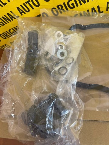 Vedante da tampa de válvulas de motor, kit Mazda SHY310YG0A