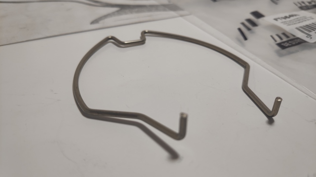 Braçadeira de cano derivado de intercooler Fast FT96409