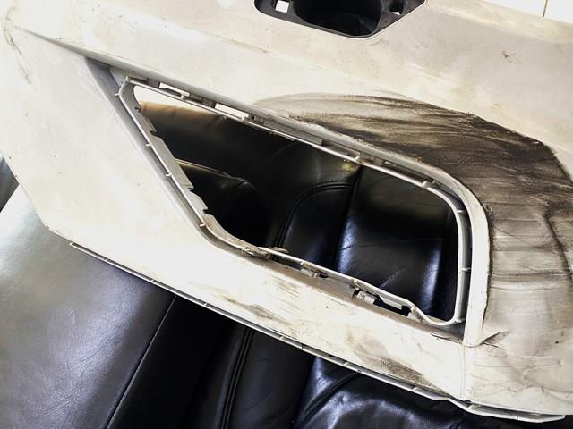 Pára-choque dianteiro VAG 5NA807217JGRU preço, a partir de 181,70 USD