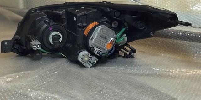 Luz direita 84001SG021 Subaru
