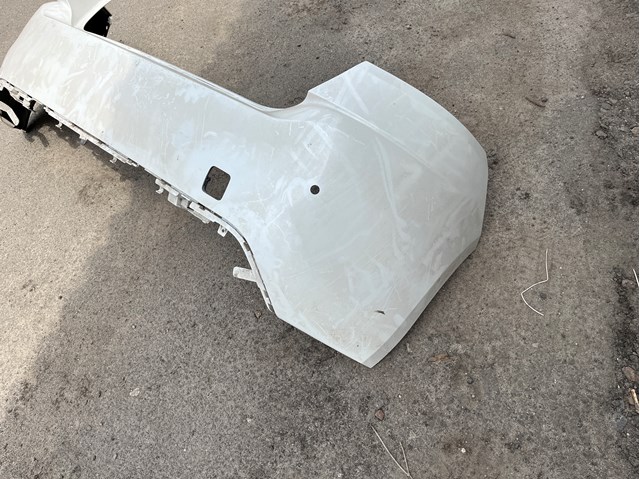Compre 9677960477 Peugeot/Citroen Pára-choque traseiro