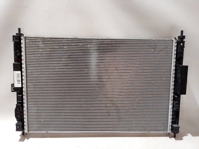 Radiador de esfriamento de motor 9838520180 Peugeot/Citroen