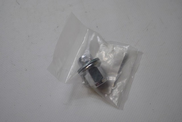 402241LA3A Nissan/Infiniti Porca de roda