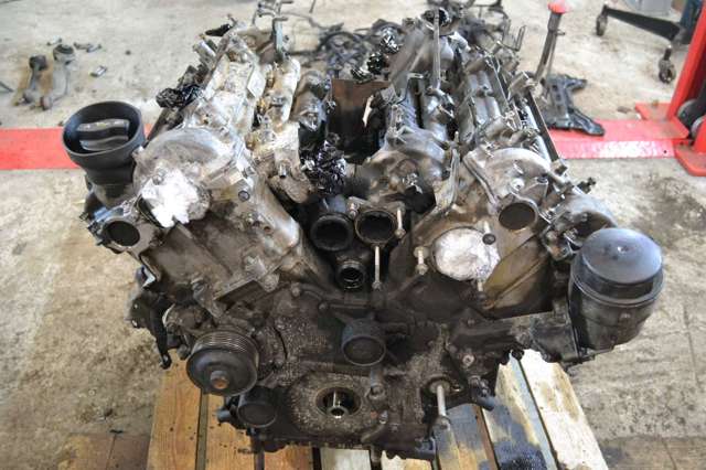 642961 Mercedes Motor montado