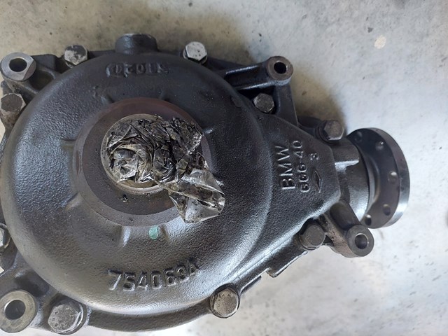  BMW 7540626