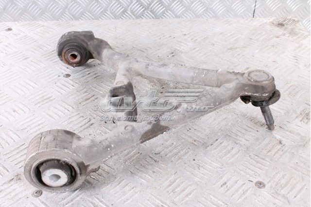 Braço oscilante superior esquerdo de suspensão traseira C2Z31679 Jaguar