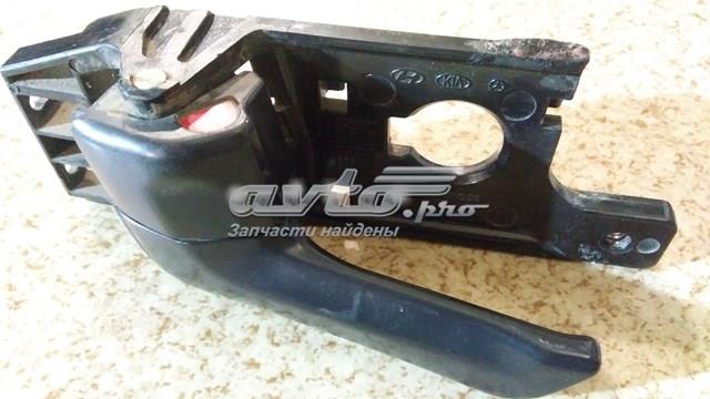  826131F000 Hyundai/Kia