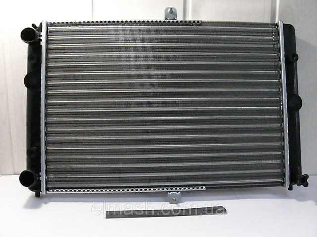 Compre 210821301012 DK Radiador de esfriamento de motor