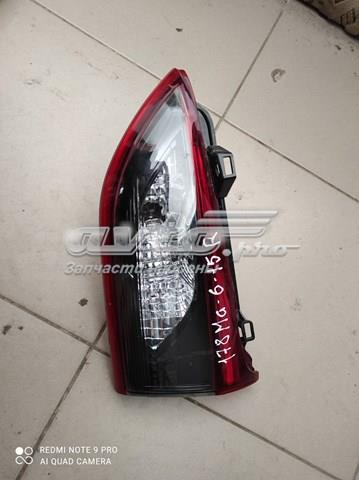 Lanterna traseira direita interna G45F513F0C Mazda