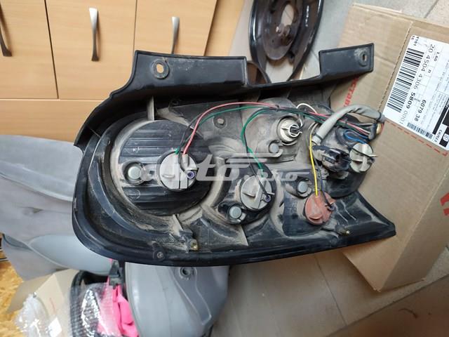 Lanterna traseira direita Ssang Yong 8360208B12 preço, a partir de 294,71 USD