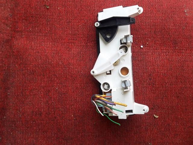 Unidade de controlo dos modos de aquecimento/condicionamento Renault (RVI) 7701044013 preço, a partir de 85,17 USD