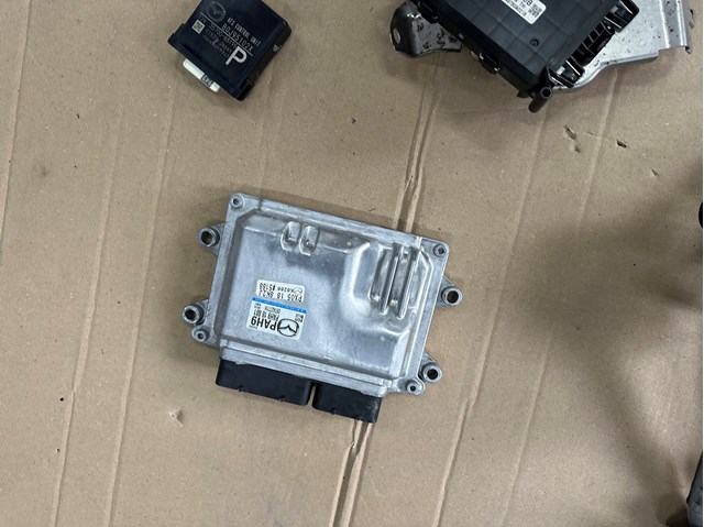 Módulo de direção (Centralina eletrônica) de motor Mazda CX-30  DM