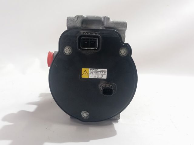Compre 36013037 Volvo Compressor de aparelho de ar condicionado