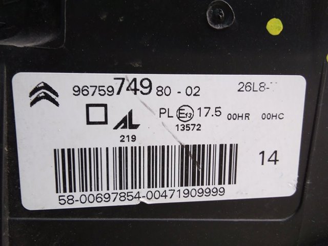 Luz esquerda Peugeot/Citroen 9675974980