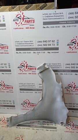 Pára-lama dianteiro direito Toyota 53811K0070 preço, a partir de 132,54 USD