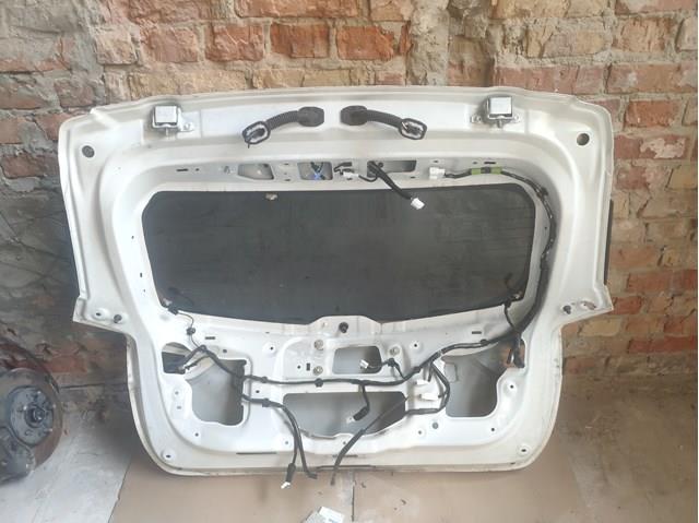 Porta traseira (3ª/5ª porta-malas (tampa de alcapão) DKY06202XC Mazda