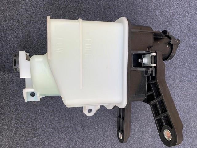 Compre PAF115351 Mazda Tanque de expansão do sistema de esfriamento