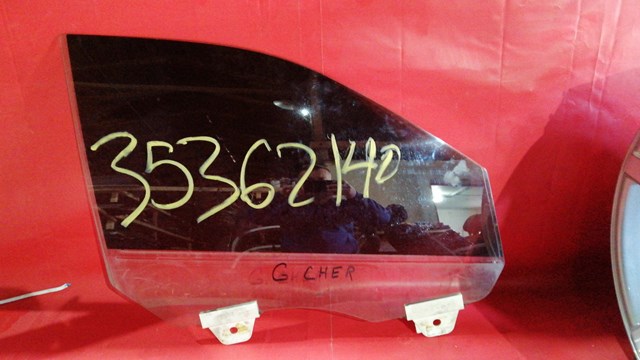 Vidro da porta dianteira direita Fiat/Alfa/Lancia K68068670AC preço, a partir de 133,82 USD