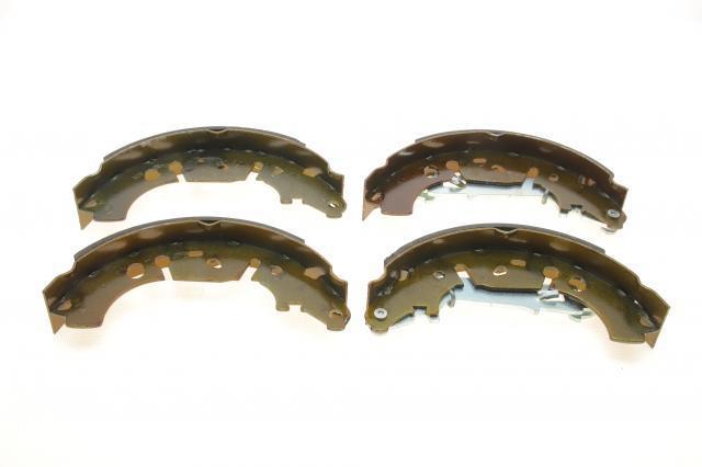 Sapatas do freio traseiras de tambor Kampol K727 preço, a partir de 35,97 USD